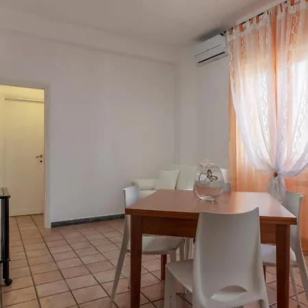 Guesthost - San Giovanni In Laterano Cozy And Quiet Flat * ローマ