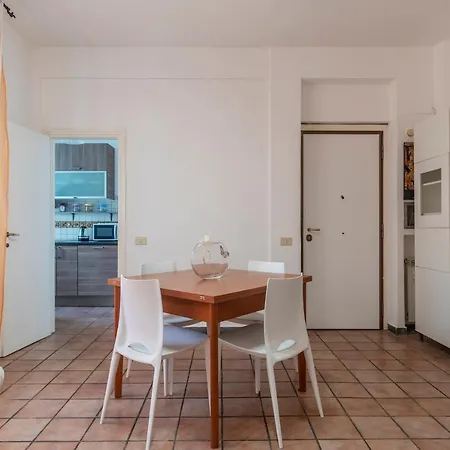 Guesthost - San Giovanni In Laterano Cozy And Quiet Flat *