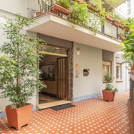 Guesthost - San Giovanni In Laterano Cozy And Quiet Flat ローマ