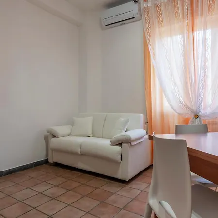 Guesthost - San Giovanni In Laterano Cozy And Quiet Flat *